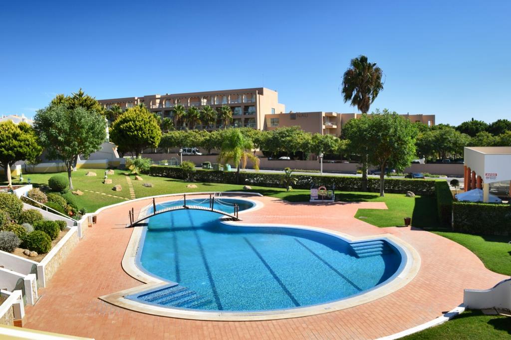 Townhouse 700M From Sao Rafael Beach Albufeira Exteriör bild